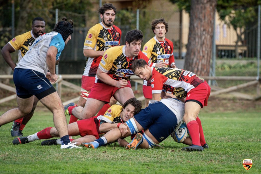La Fiorini Pesaro Rugby festeggia la prima vittoria stagionale